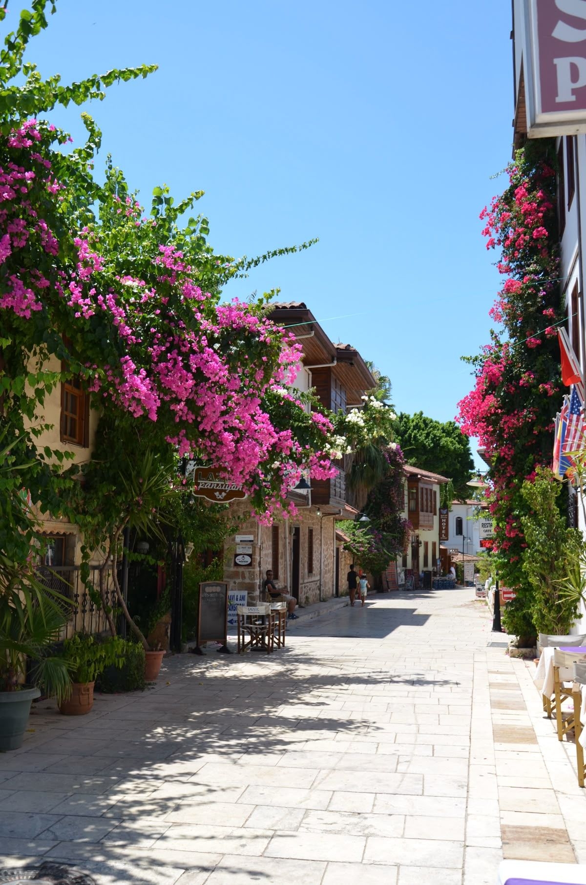 Antalya’da Bahar Bir Başka Güzel ☀️